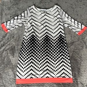 Black,white and coral above the knee dress size xl